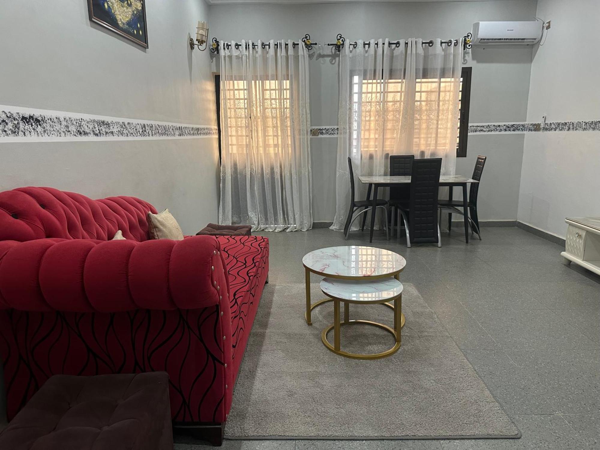 Residence Timo Яунде Экстерьер фото